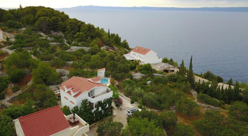 Captain'S Apartment Račišće Eksteriør bilde